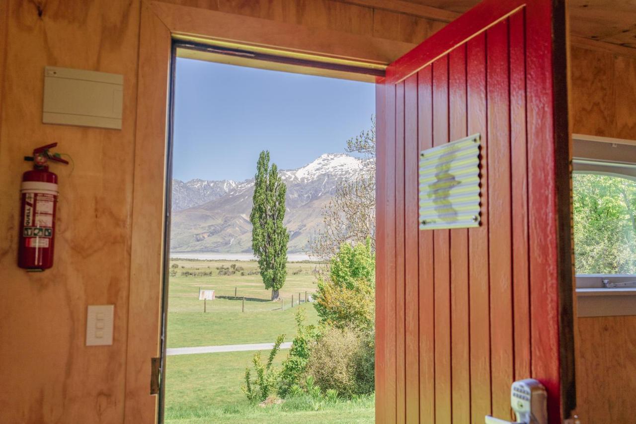 Mount Cook Station Huts Hotel Lake Tekapo Exterior photo