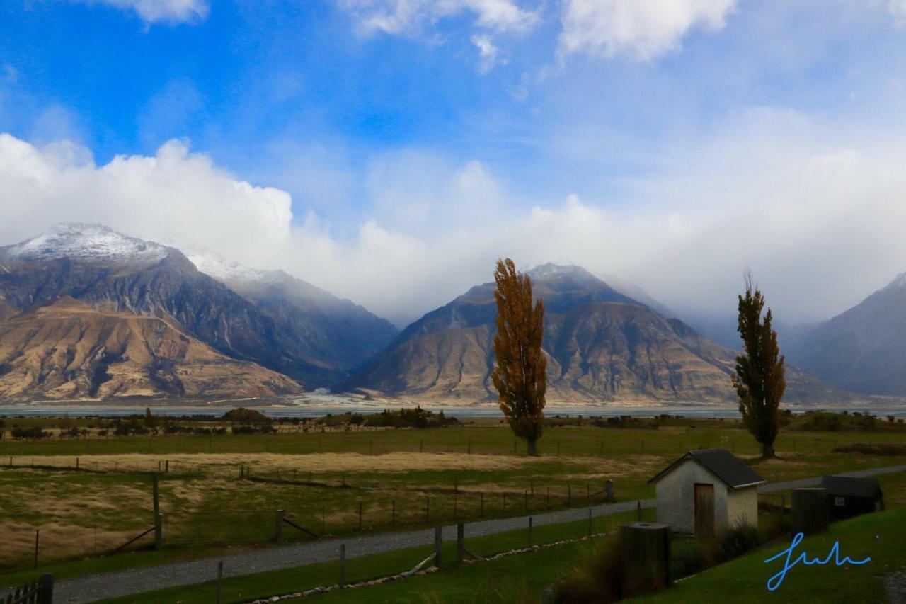 Mount Cook Station Huts Hotel Lake Tekapo Exterior photo